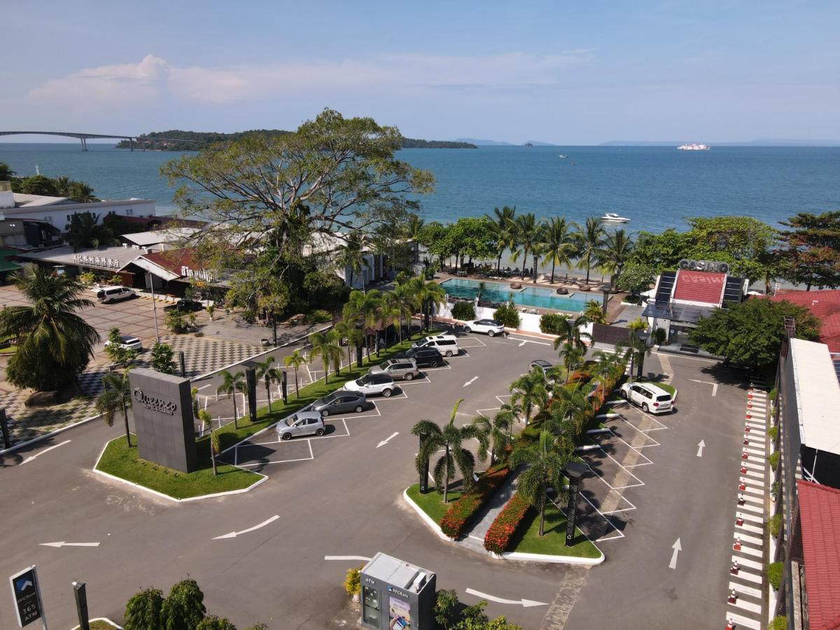 Queenco Hotel&Casino Sihanoukville Exterior foto
