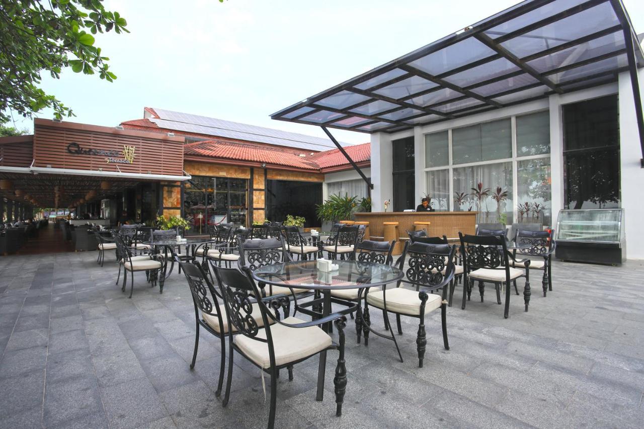 Queenco Hotel&Casino Sihanoukville Exterior foto